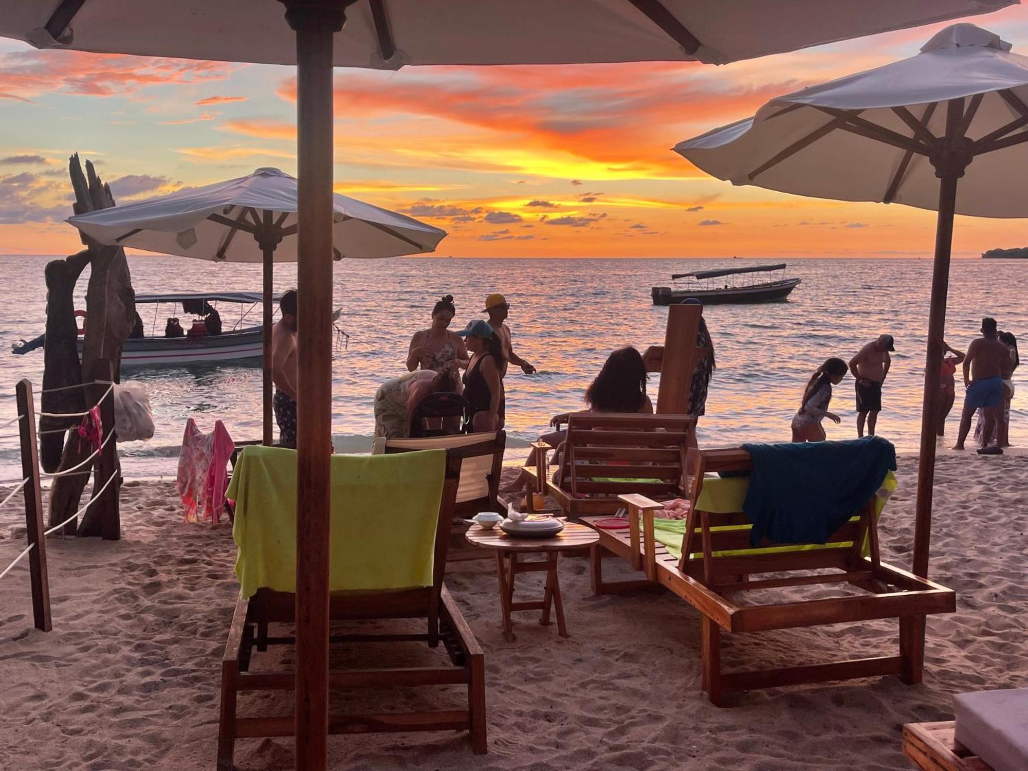 Mio Mio Beach Isla Barú 外观 照片